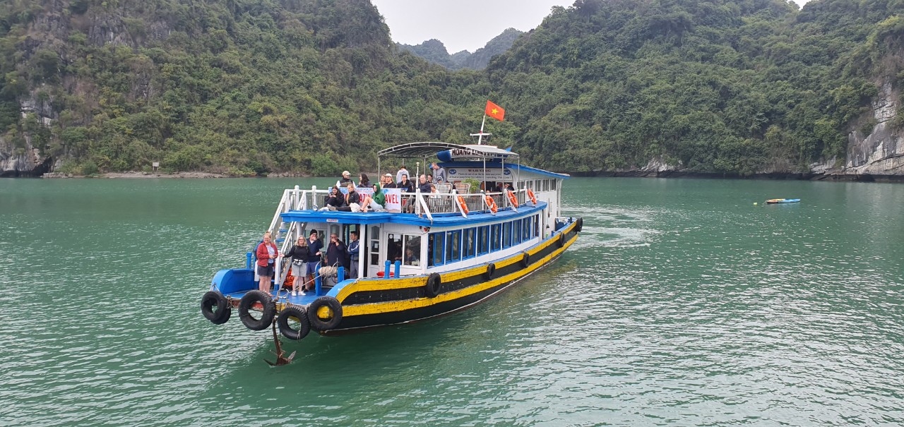 Cat Ba: LanHa, Halong Bay 1 day tour