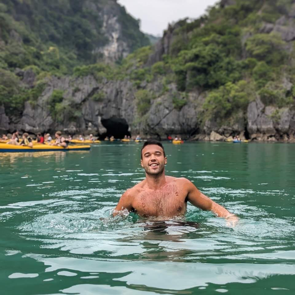 swimming in Halong bay