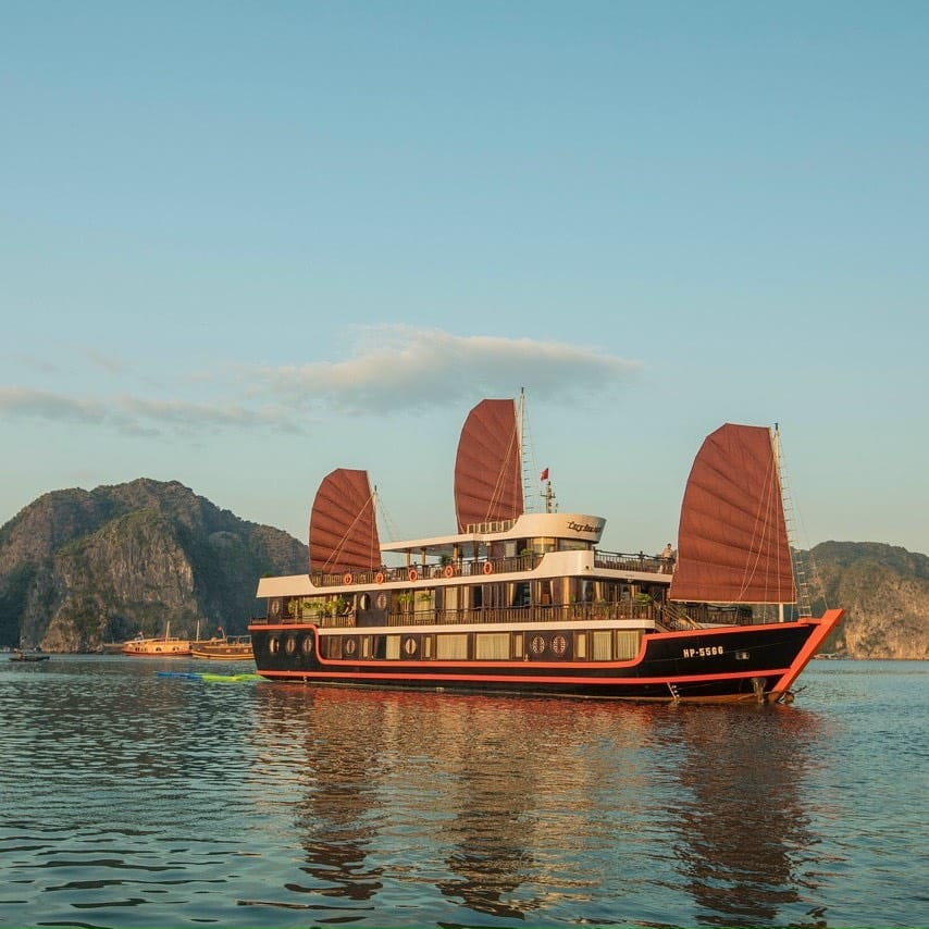 Lan Ha Bay indochine style cruise 2D1N