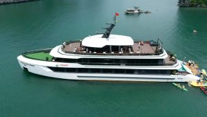 Lan ha bay small group cruises